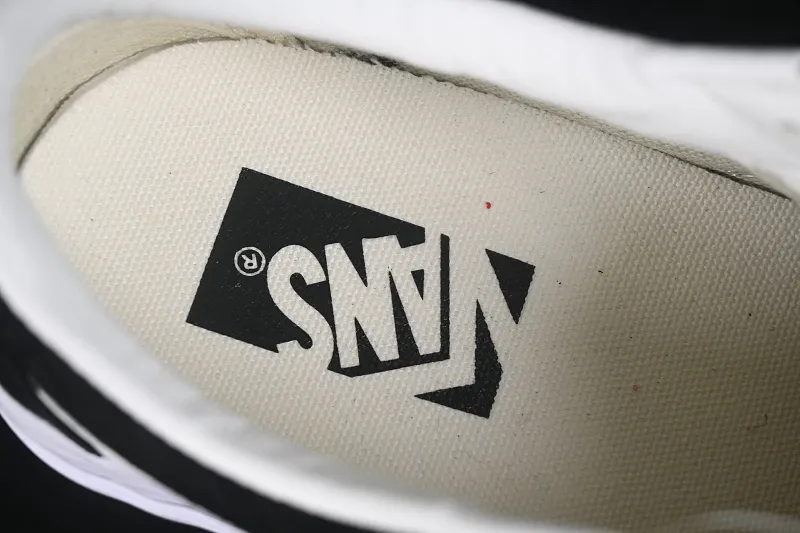 All categories Vans Vans series Vans Low Vans low top Vans Old Skool 36 Vans low-top casual skateboard shoes VN000CNGCIE1
